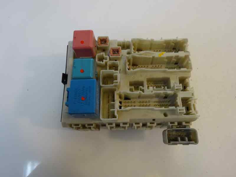 CAJA RELES FUSIBLES TOYOTA YARIS 1.4 MT 90CV | 66KW
