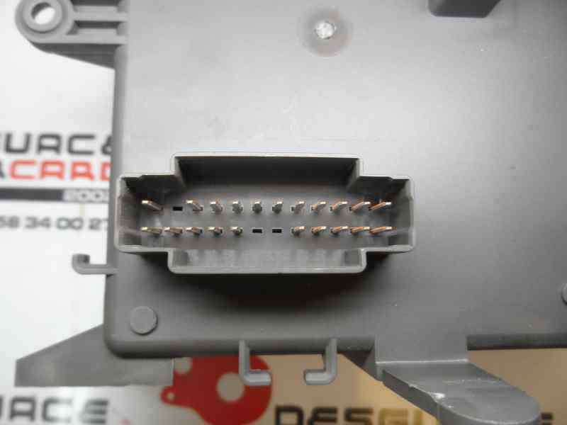 CAJA RELES FUSIBLES RENAULT ESPACE 2003 2.2 DCI MT 150CV | 110KW