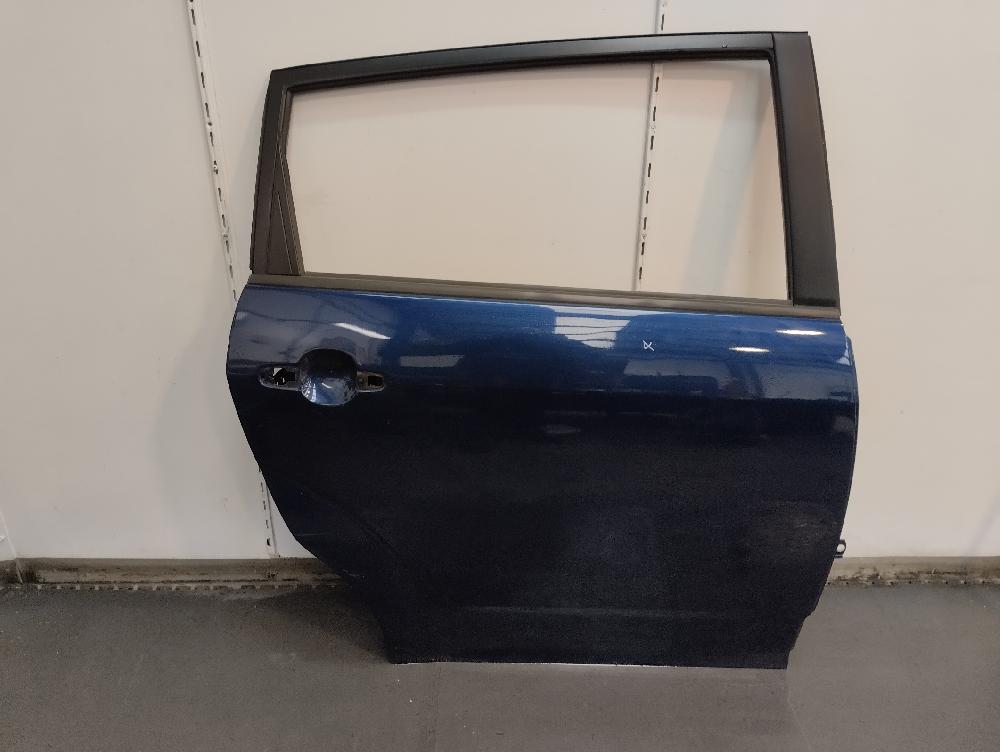 PUERTA TRASERA DERECHA TOYOTA COROLLA VERSO 2007 2.2 TD MT 136CV