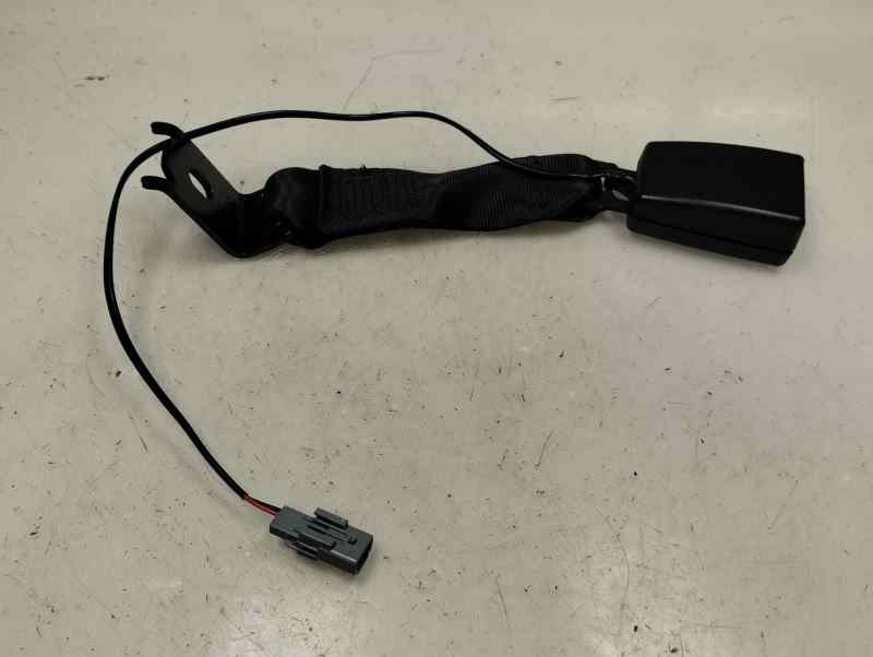 ANCLAJE CINTURON TRASERO IZQUIERDO RENAULT TWINGO 2021 1.0 MT 65CV | 48KW