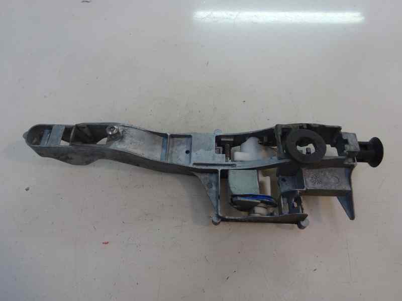 SOPORTE MANETA EXTERIOR PUERTA TRASERA DERECHA CITROEN C3 PICASSO 2009 1.6 MT 110CV