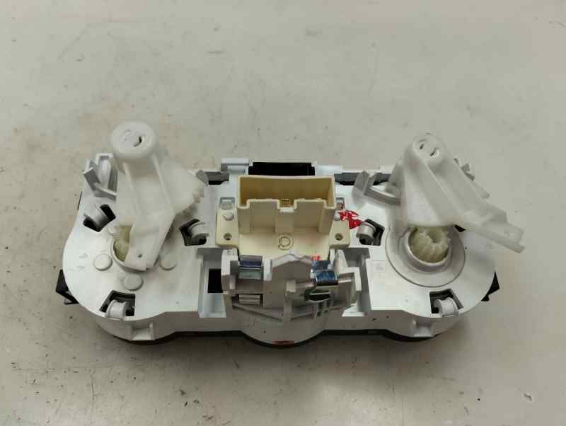 MANDO CALEFACCION AIRE ACONDICIONADO OPEL CORSA 1.4 MT 90CV | 66KW
