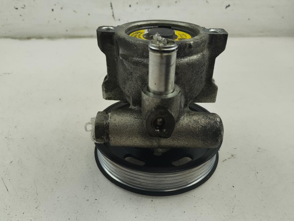 BOMBA DIRECCION VOLKSWAGEN POLO 2001 1.4 TDI MT 75CV
