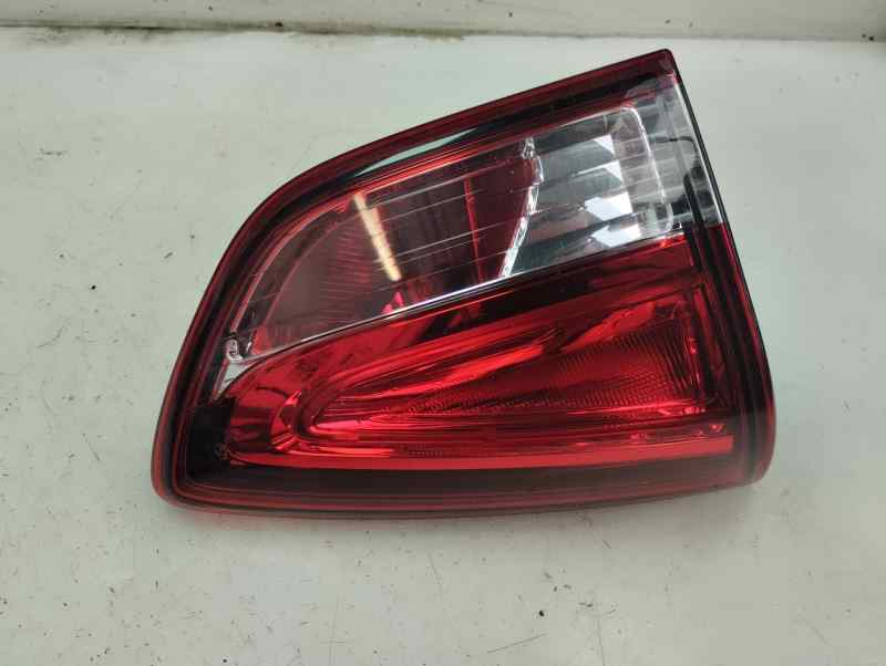 PILOTO TRASERO IZQUIERDO INTERIOR RENAULT CLIO 0.9 TSE MT 90CV
