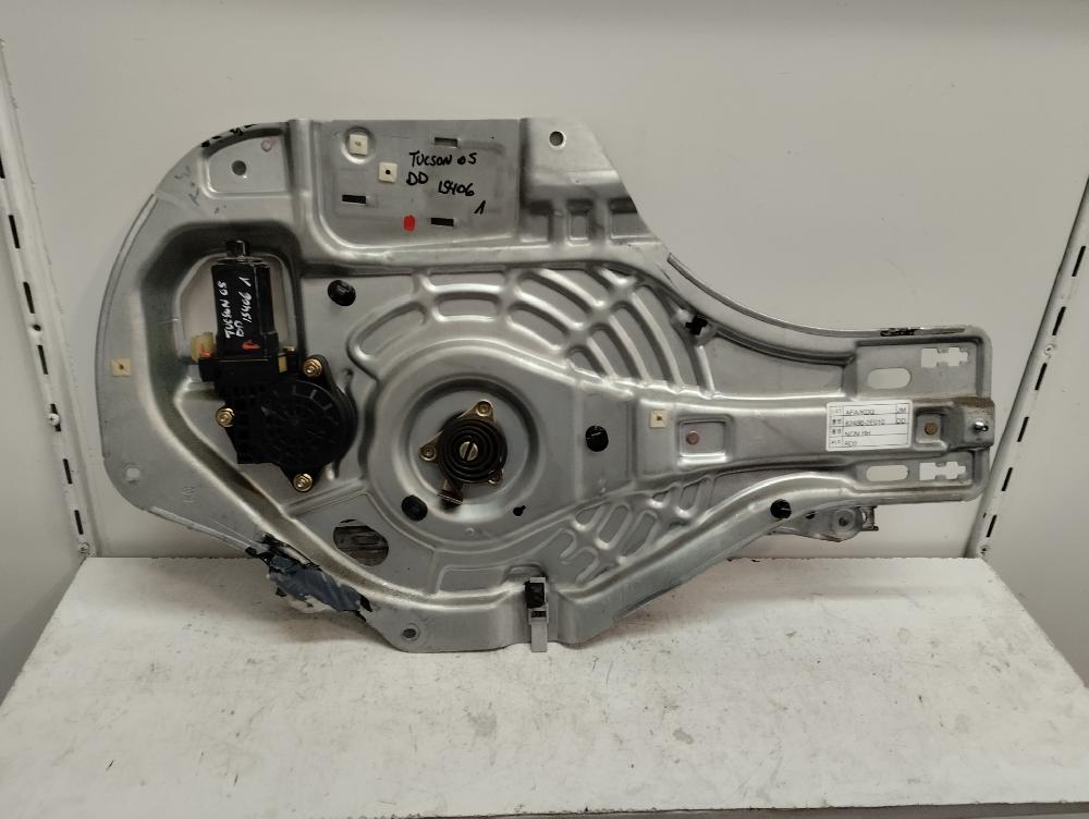 ELEVALUNAS DELANTERO DERECHO HYUNDAI TUCSON 2.0 CRDI MT 2WD 112CV | 82KW