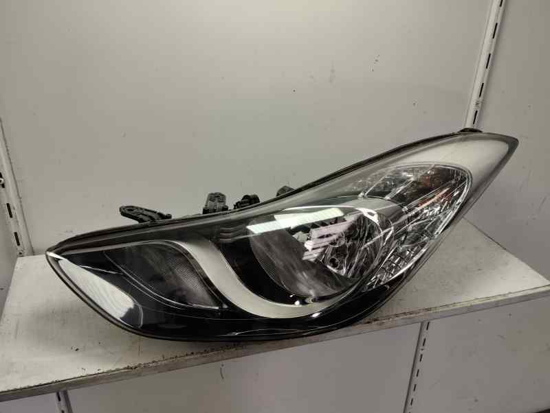 FARO IZQUIERDO HYUNDAI ELANTRA 1.6 MT 132CV | 97KW