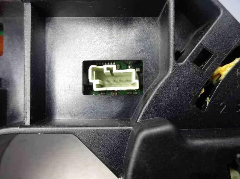 MANDO MULTIFUNCION CITROEN C4 PICASSO 1.6 HDI MT 109CV