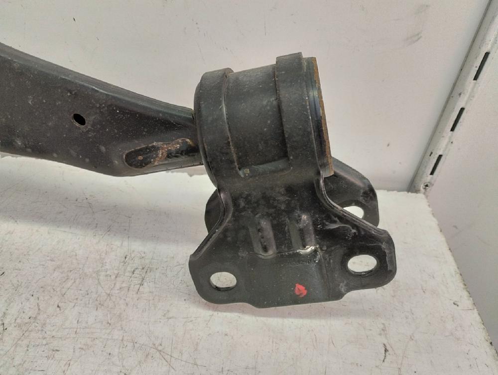 BRAZO SUSPENSION INFERIOR DELANTERO DERECHO FORD CMAX 1.6 TDCI DPF MT 95CV