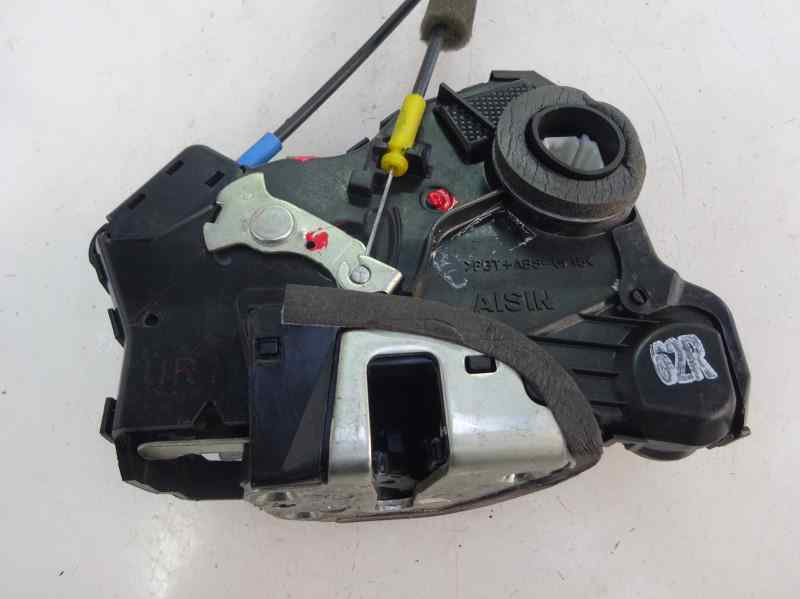 CERRADURA PUERTA DELANTERA DERECHA TOYOTA COROLLA VERSO 2.2 TD MT 136CV