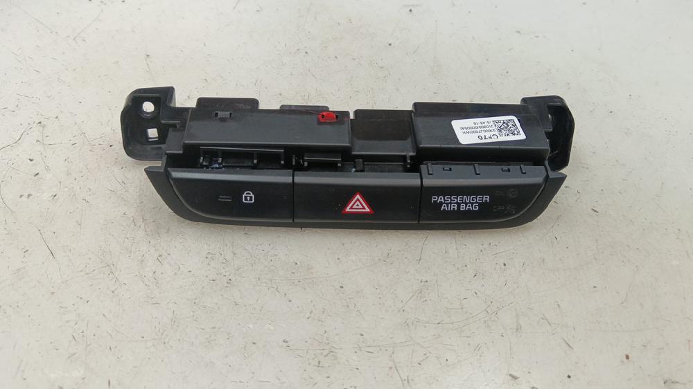 WARNING KIA CEED 1.6 CRDI DCT 136CV