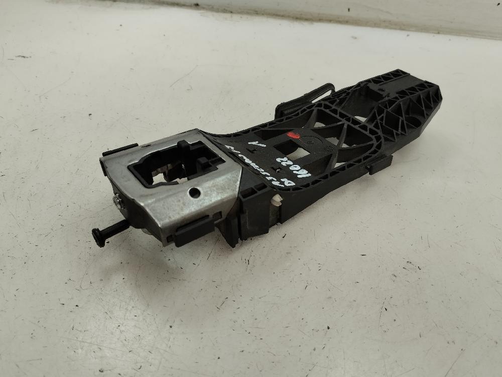 SOPORTE MANETA EXTERIOR DELANTERA IZQUIERDA AUDI A3 1.5 MT 150CV | 110KW