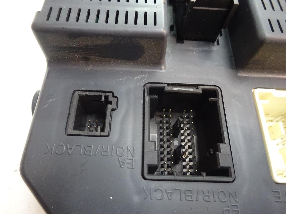 CAJA RELES FUSIBLES CITROEN C4 1.6 HDI MT 90CV