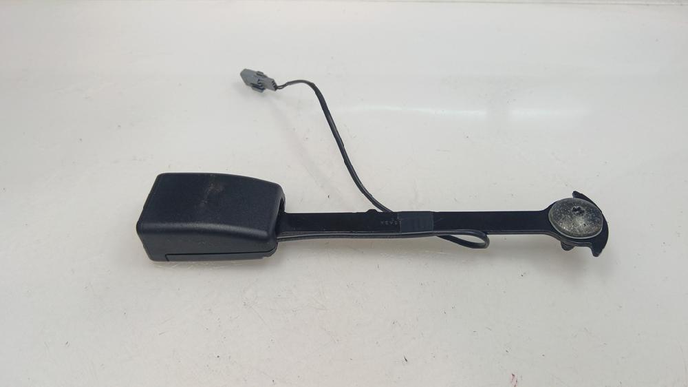 ANCLAJE CINTURON DELANTERO IZQUIERDO RENAULT MEGANE 1.2 TCE MT 130CV | 97KW