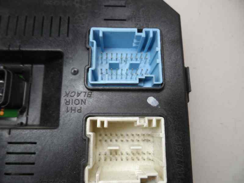 CAJA RELES FUSIBLES CITROEN C5 2007 2.0 HDI MT 136CV