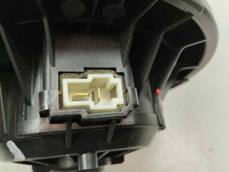 MOTOR CALEFACCION HYUNDAI IX35 2.0 CRDI MT 4WD 136CV