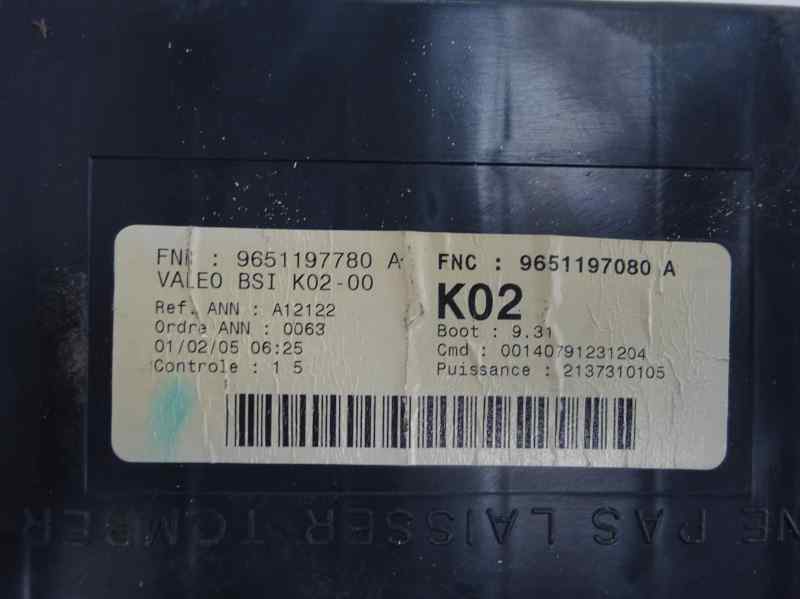 CAJA RELES FUSIBLES PEUGEOT 307 1.6 HDI MT 109CV