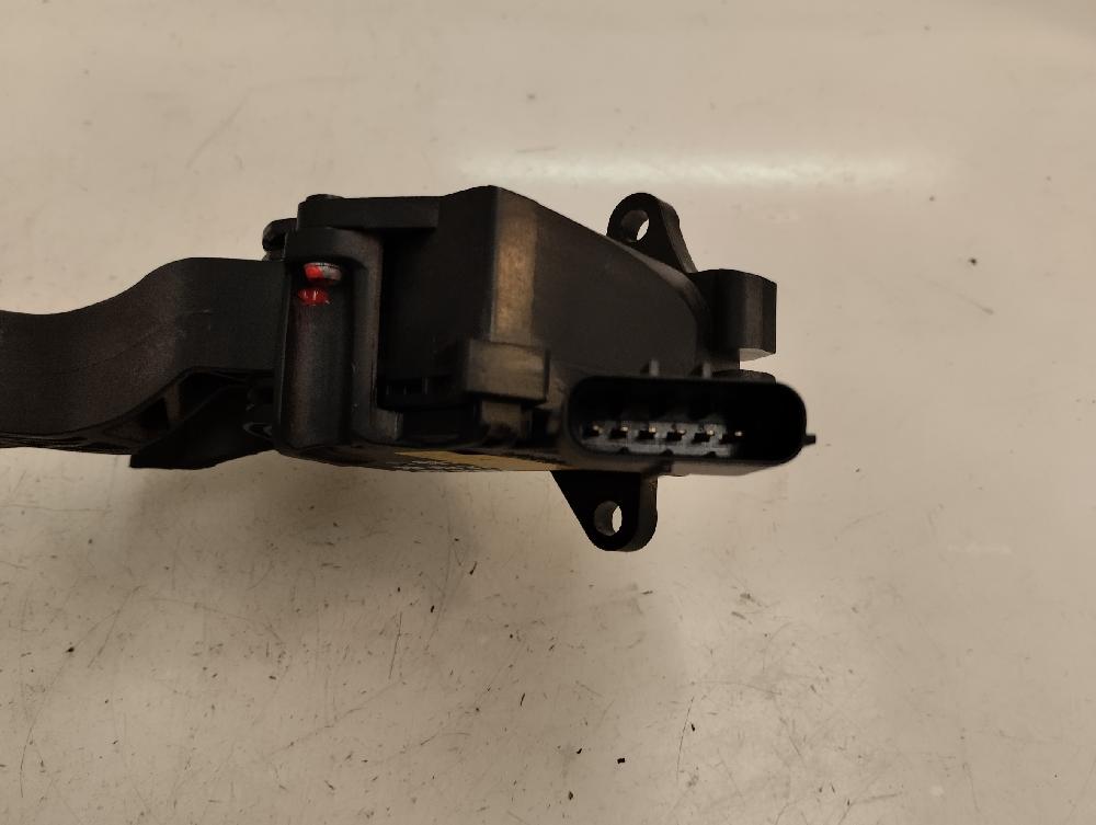 POTENCIOMETRO PEDAL SKODA RAPID 1.2 TSI MT 86CV
