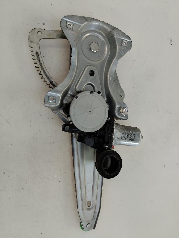 ELEVALUNAS TRASERO DERECHO TOYOTA AURIS 1.4 MT 97CV | 71KW