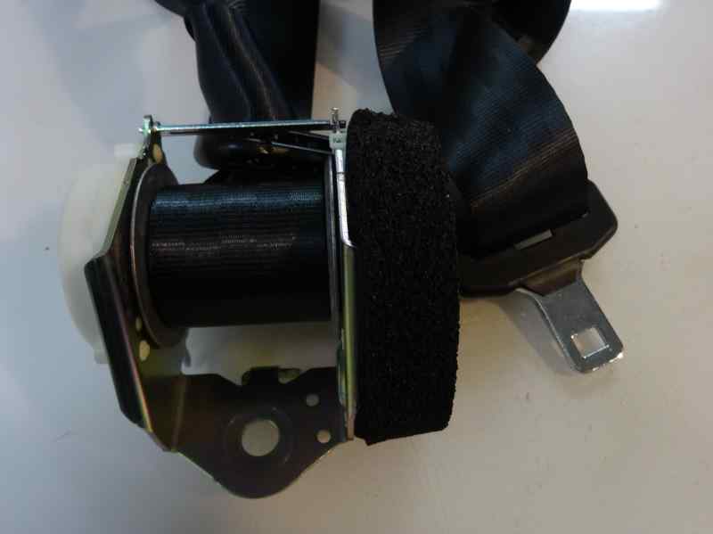 CINTURON SEGURIDAD TRASERO DERECHO FORD FIESTA 1.4 TDCI MT 68CV