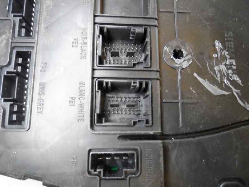 CAJA RELES FUSIBLES RENAULT SCENIC 1.5 DCI MT 100CV