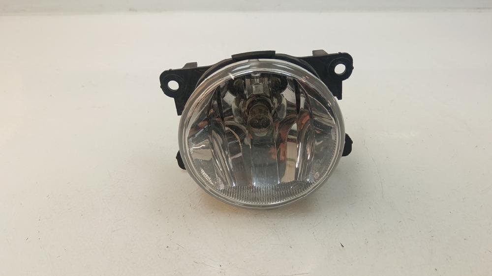 FARO ANTINIEBLA IZQUIERDO PEUGEOT 208 1.2 MT 110CV | 81KW