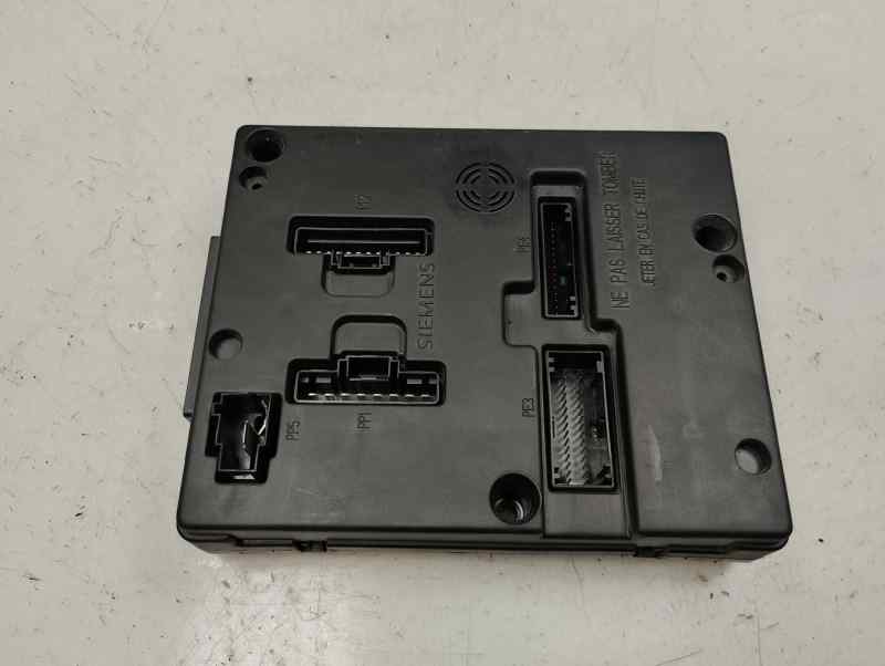 CAJA RELES FUSIBLES RENAULT SCENIC 1.9 DTI MT 80CV