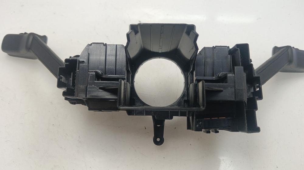 MANDO MULTIFUNCION SEAT IBIZA 1.2 MT 90CV | 66KW