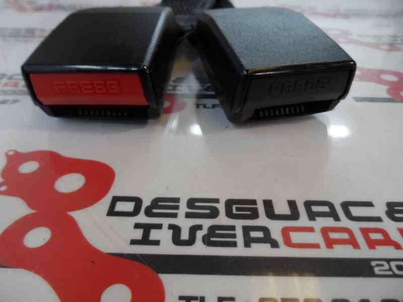 ANCLAJE CINTURON TRASERO IZQUIERDO DACIA SANDERO 1.2 16V MT 75CV