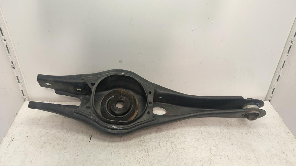 BRAZO SUSPENSION INFERIOR TRASERO DERECHO KIA CEED 1.6 CRDI DCT 136CV