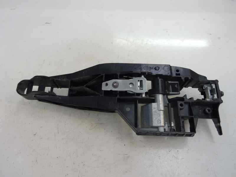 SOPORTE MANETA EXTERIOR PUERTA TRASERA IZQUIERDA PEUGEOT 2008 1.6 MT 120CV | 88KW