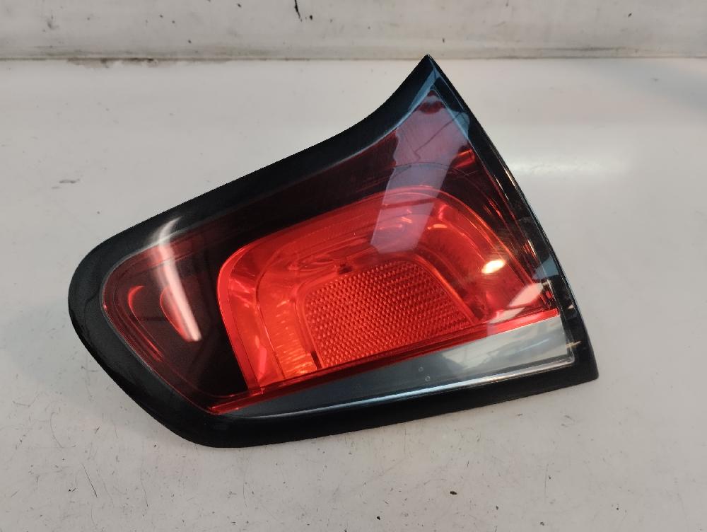 PILOTO TRASERO IZQUIERDO INTERIOR CITROEN C3 1.2 MT 82CV | 60KW