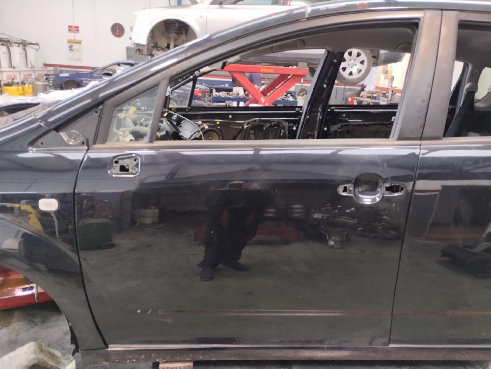 PUERTA DELANTERA IZQUIERDA TOYOTA COROLLA VERSO 1.8 AMT 129CV