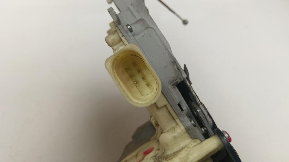 CERRADURA PUERTA TRASERA DERECHA VOLKSWAGEN PASSAT 2.0 TDI DSG 140CV | 103KW