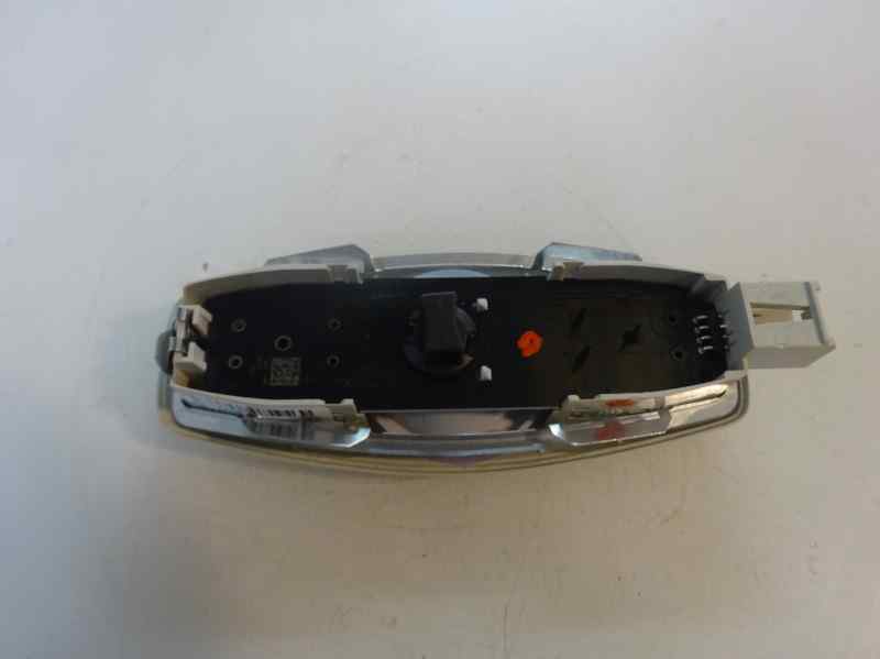LUZ INTERIOR FORD FOCUS 1.0 ECOBOOST MT 100CV