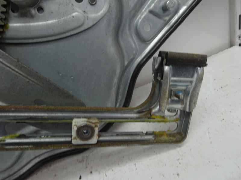 ELEVALUNAS TRASERO IZQUIERDO VOLVO S40 2.0 TD MT 136CV