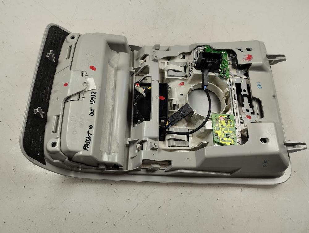 LUZ INTERIOR VOLKSWAGEN PASSAT 2.0 TDI MT 140CV