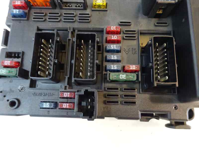 CAJA RELES FUSIBLES CITROEN XSARA 2004 2.0 HDI MT 90CV