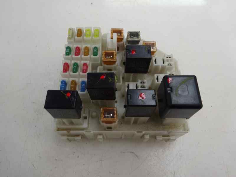 CAJA RELES FUSIBLES TOYOTA RAV4 2003 1.8 MT 4WD 125CV | 92KW