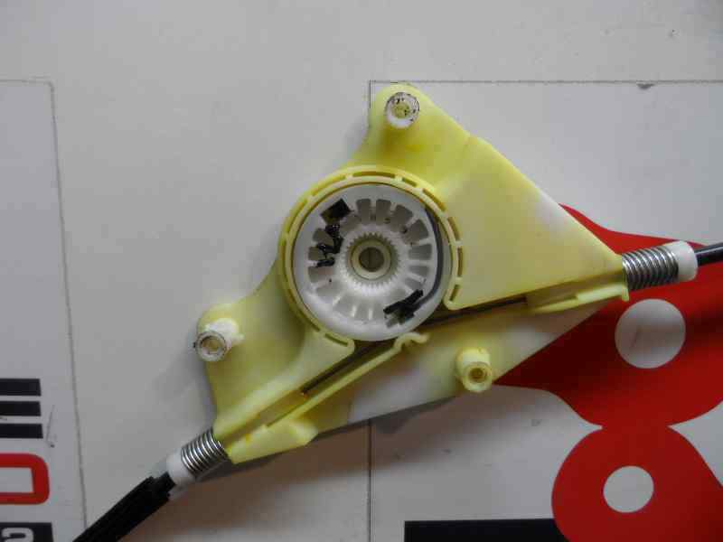 ELEVALUNAS DELANTERO IZQUIERDO CITROEN C5 2005 1.6 HDI MT 109CV