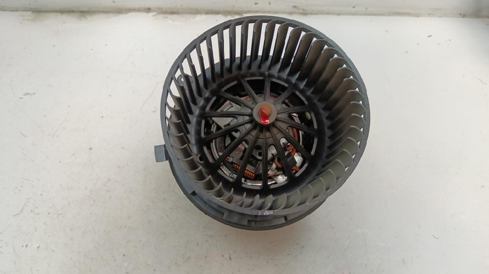MOTOR CALEFACCION CITROEN C4 CACTUS 1.6 MT 99CV | 73KW
