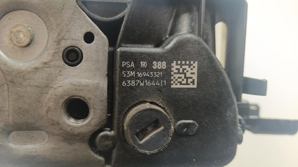 CERRADURA PUERTA TRASERA DERECHA CITROEN C4 CACTUS 1.6 MT 99CV | 73KW