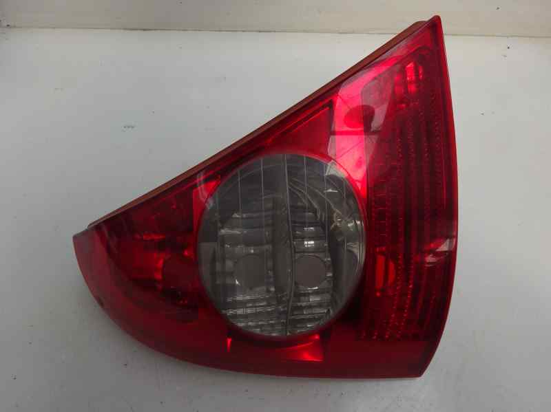 PILOTO TRASERO IZQUIERDO RENAULT CLIO 1.5 MT 65CV | 48KW