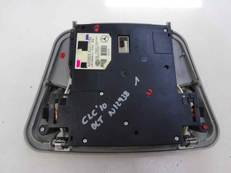 LUZ INTERIOR MERCEDES BENZ CLASE CLC 2010 200 2.2D MT 150CV | 110KW