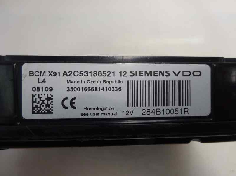 CAJA RELES FUSIBLES RENAULT LAGUNA 2.0 DCI MT 150CV