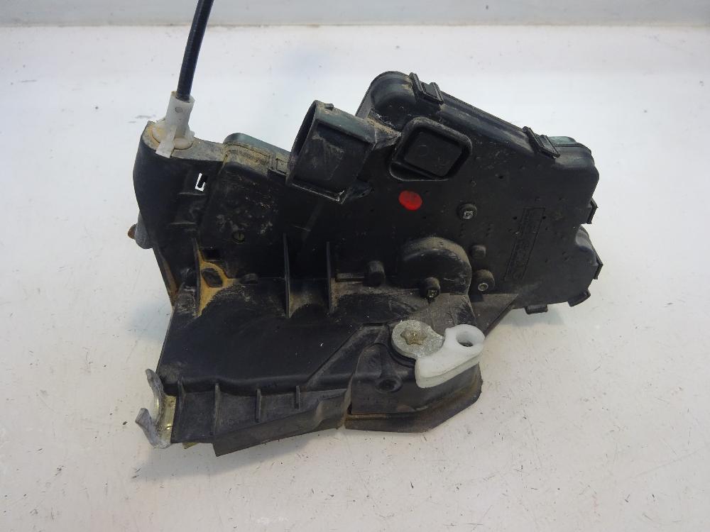 CERRADURA PUERTA TRASERA IZQUIERDA BMW SERIE 3 3.0 330D MT 204CV