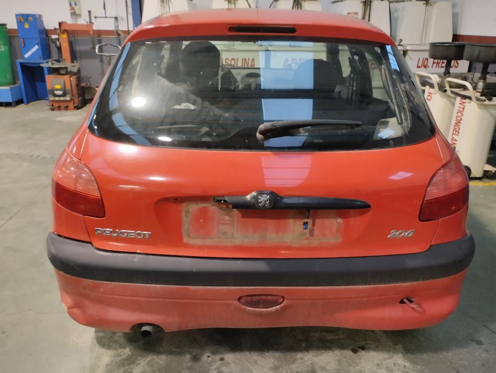 CAJA RELES FUSIBLES PEUGEOT 206 1.4 MT 75CV