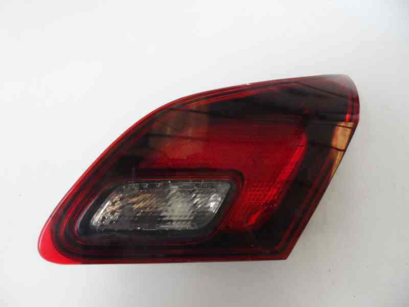 PILOTO TRASERO DERECHO INTERIOR OPEL ASTRA 1.7 CDTI MT 110CV