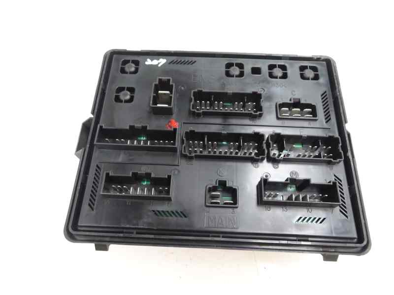 CAJA RELES FUSIBLES SSANGYONG REXTON 2.7 MT RX 270 XDI 165CV