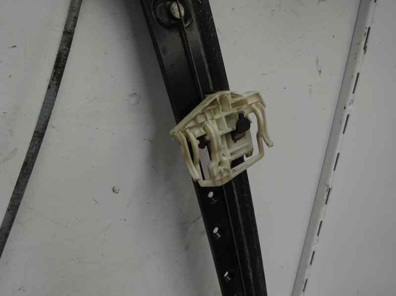 ELEVALUNAS DELANTERO DERECHO BMW X3 2.0D MT 150CV
