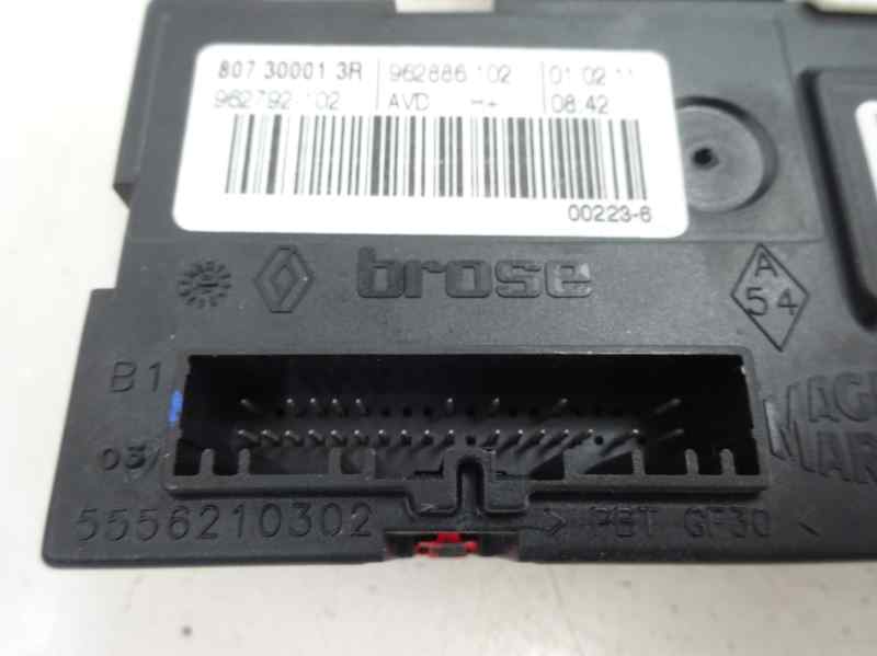 MOTOR ELEVALUNAS DELANTERO DERECHO RENAULT LAGUNA 2.0 DCI FAP MT 150CV